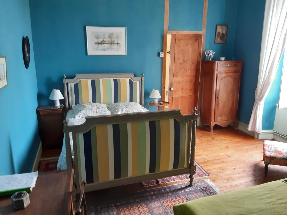 Bed and Breakfast Le Logis Les Pineaux Exteriér fotografie